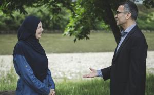 Emsada se nakon 27 godina susrela s turskim doktorom Mustafom koji ju je operisao